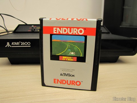 Cartucho Enduro do Atari 2600, após a limpeza padrão Skooter de qualidade