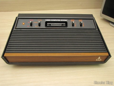 O Atari VCS/2600 com os mods de S-Video, Vídeo Composto, Áudio Estéreo e Pausa