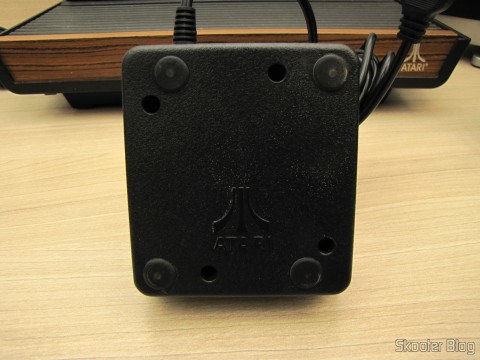 Joysticks do Atari Flashback 2, compatíveis com o Atari VCS/2600