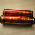 Baterias de Íons de Lítio Recarregáveis 18650 TrustFire Protegidas 3.7V "3000mAh" (TrustFire Protected 18650 3.7V "3000mAh" Rechargeable Li-ion Batteries (Pair))