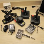 Best Electronics: Joysticks, Paddles, Fonte e Chaves Comutadoras para Atari 2600 Os joysticks, paddles, chaves comutadoras e fonte do Atari 2600