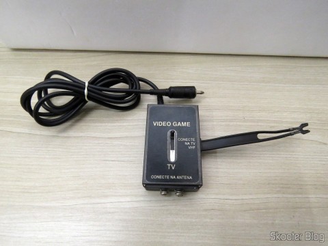 Chave Comutadora de Antena do Mega Drive III da Tec Toy