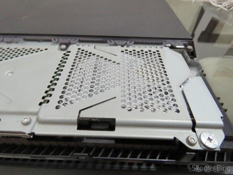 Gaveta de HD do Playstation 4 com o HD Samsung Spinpoint ST2000LM003 2TB