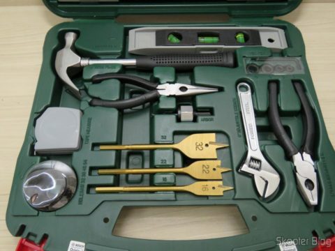Kit 103 Peças c/ Brocas, Chaves, Alicates, Soquetes, Serras Copo - Xline Bosch