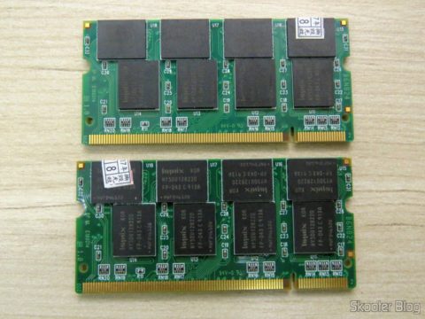 Módulos de Memória Hynix 2GB (2x1GB) DDR PC2700 333MHz para Laptop