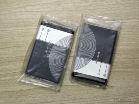 Duas Baterias Nokia BL-5C, em suas respectivas embalagens