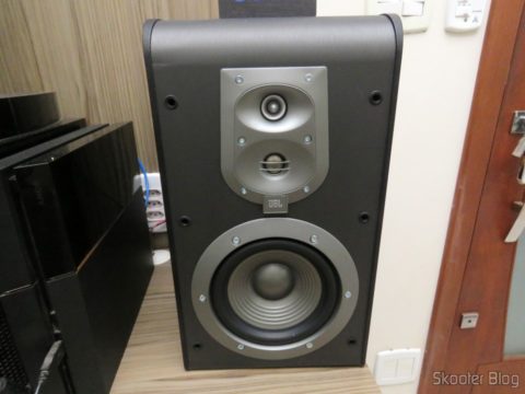 Caixa Acústica JBL ES30 instalada