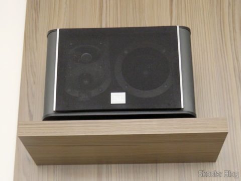 Caixa Acústica JBL ES10 como frontal superior