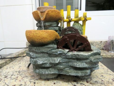 A Fonte de Decoração, que agora é controlada com a tomada da Fosmon.