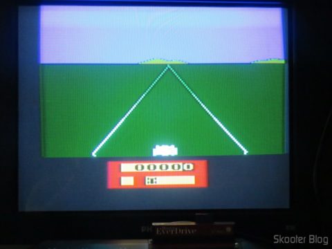 Cores do Enduro no meu Atari VCS americano, com mod de S-Video e Vídeo Composto, após o ajuste de matiz