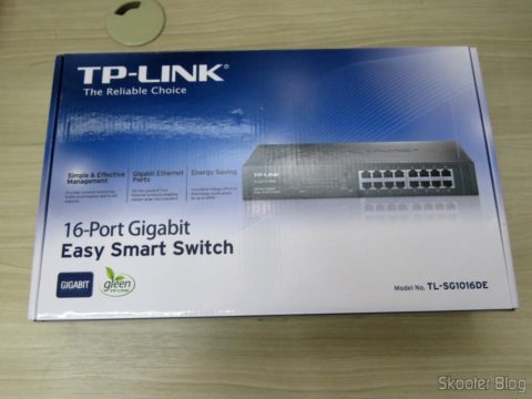 2º Switch Easy Smart Gigabit de 16 Portas TP-Link TL-SG1016DE, em sua embalagem