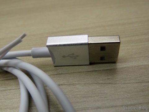 Cabo USB de Carga e Dados Vention para iPhone