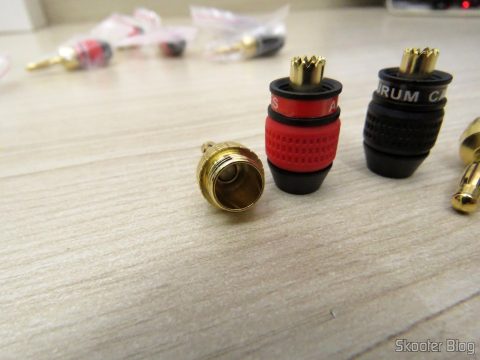 Plugs Banana Deadbolt Banhados a Ouro