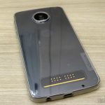 Capa Transparente para Motorola Moto Z Play Nillkin Nature TPU 0,6mm Capa Transparente para Motorola Moto Z Play Nillkin Nature TPU 0,6mm, em sua embalagem, instalada no Moto Z Play