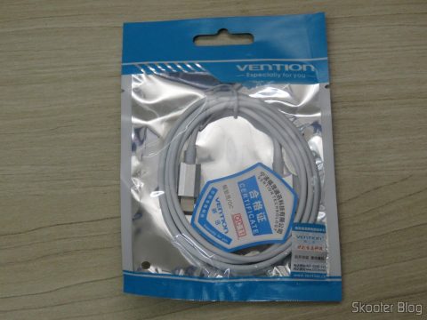 2º Cabo USB de Carga e Dados Vention para iPhone, em sua embalagem