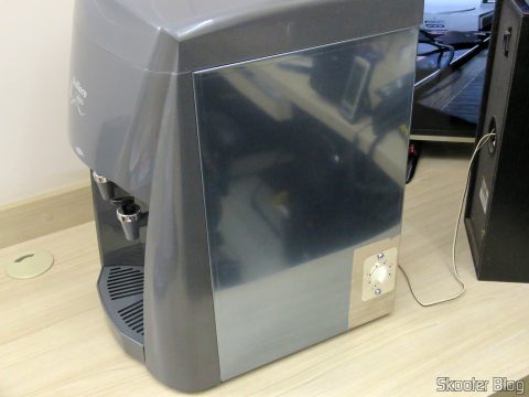 Bebedouro de Garrafão de Mesa em Inox Belliere