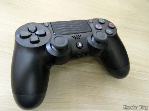 Dualshock 4 Wireless Controller (modelo PS4 Slim/Pro)