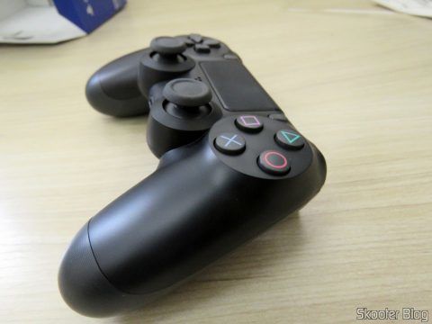 Dualshock 4 Wireless Controller (modelo PS4 Slim/Pro)