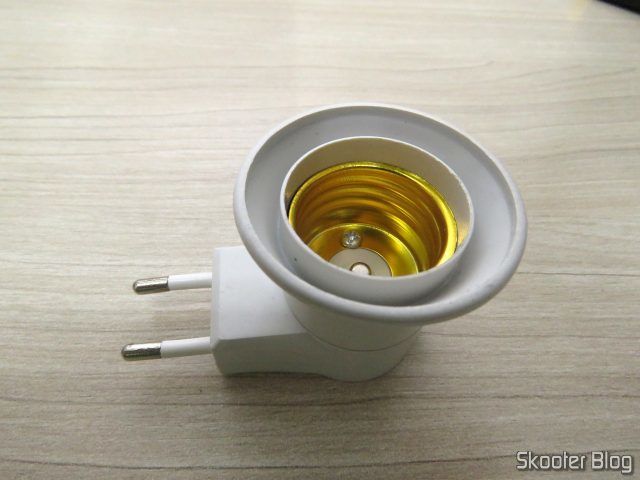 Adaptador de Tomada para Socket de Lâmpada E27 com Interruptor