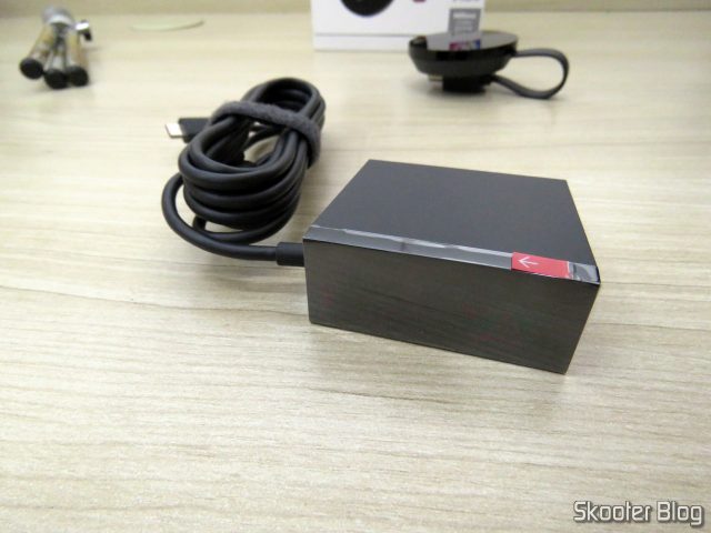 Fonte de Alimentação do Chromecast Ultra.