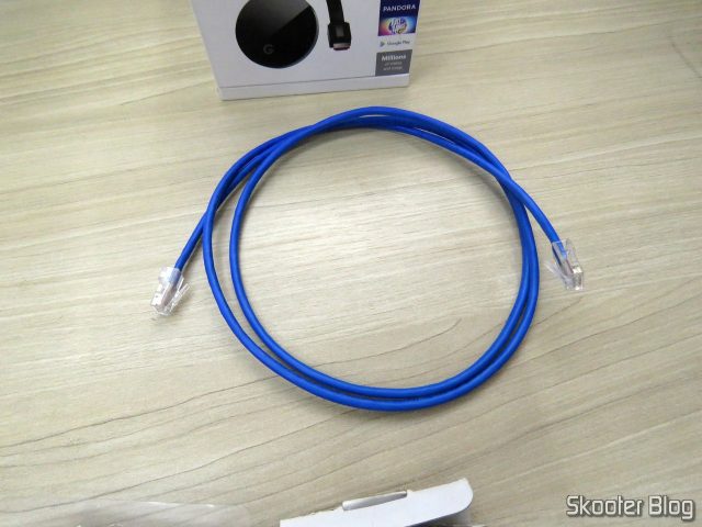 Cabo Ethernet (cat5e) feito para o Chromecast Ultra.