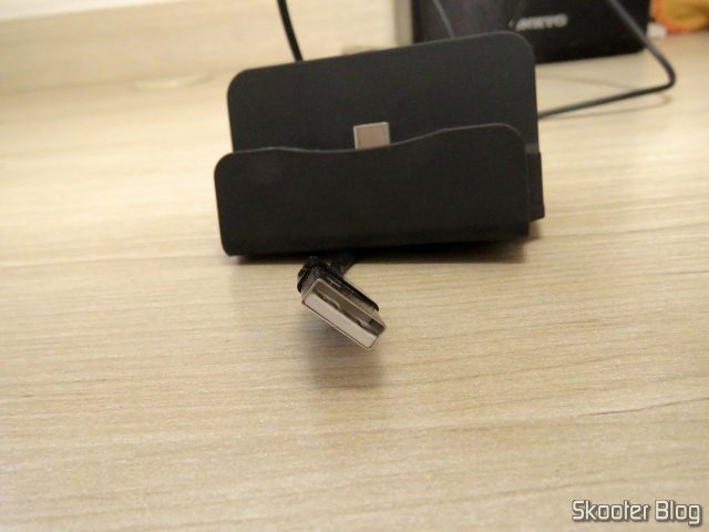 Plug USB 2.0 do Dock Station para Celular com Plug USB Tipo C.