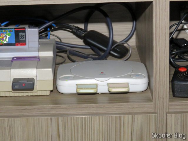 Playstation One, conectado ao gscartsw_lite v1.5.