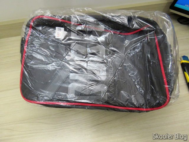 Bolsa para Playstation VR (PSVR) e Acessórios, em sua embalagem.