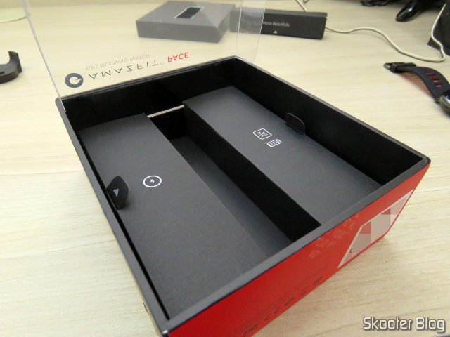 Embalagem do Smart Watch Xiaomi Huami Amazfit Pace modelo A1612.