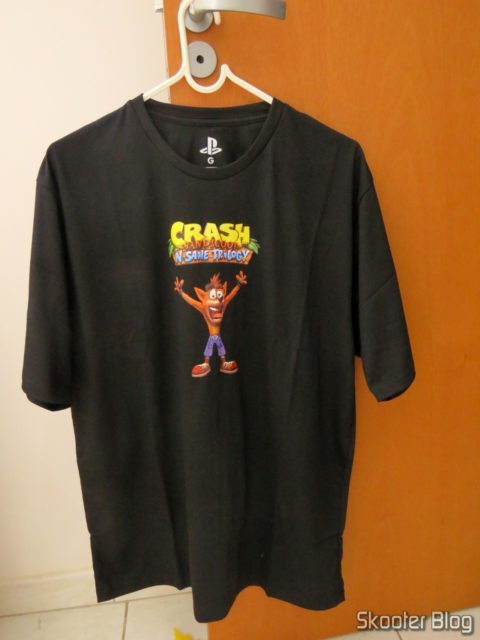 Camiseta exclusiva que veio com o Crash Bandicoot N. Sane Trilogy (PS4)
