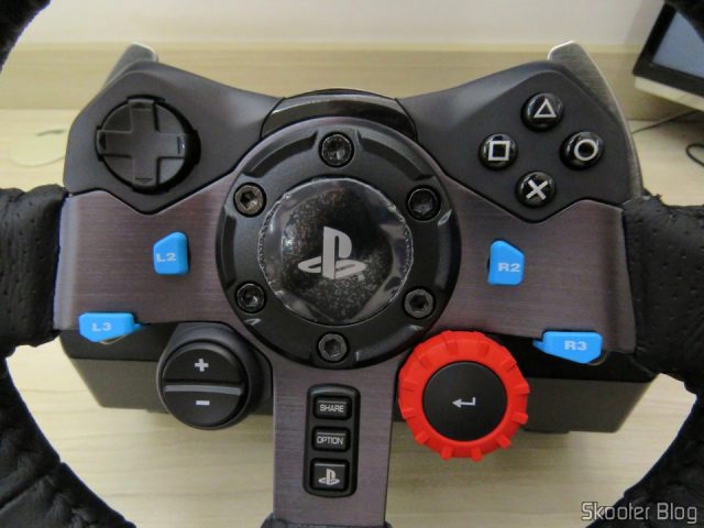 Volante de corrida Driving Force Logitech G29