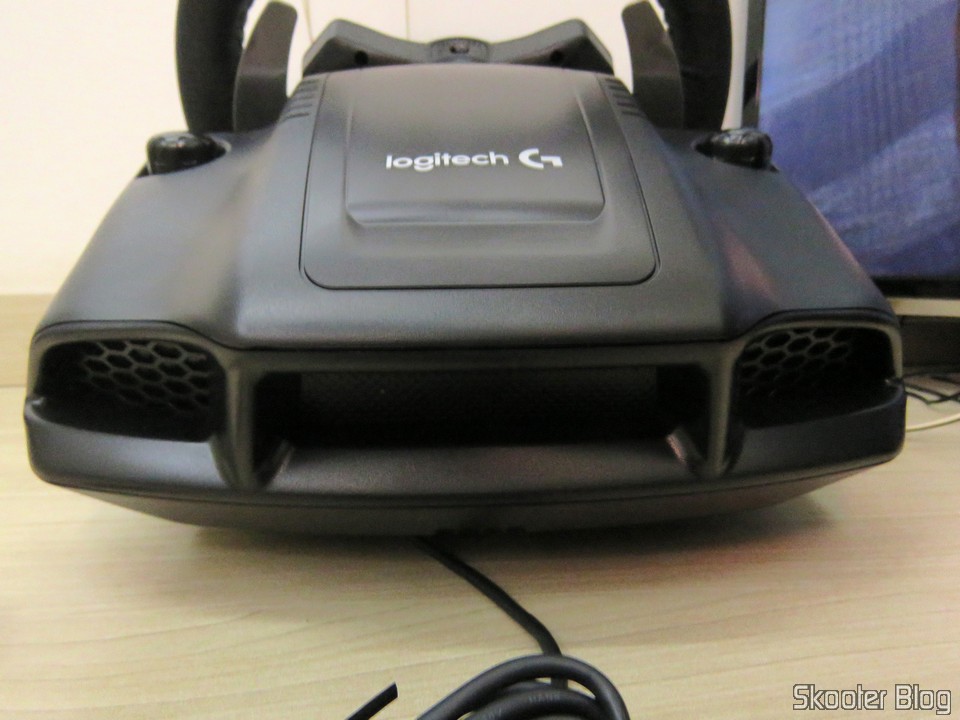 Unboxing volante logitech g27