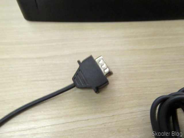 Conector dos Pedais do Volante de corrida Driving Force Logitech G29.