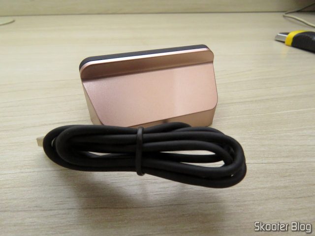 Dockstation para iPhone 7, 6S, 6, 5S, 5C, 5, SE para dados e carga.