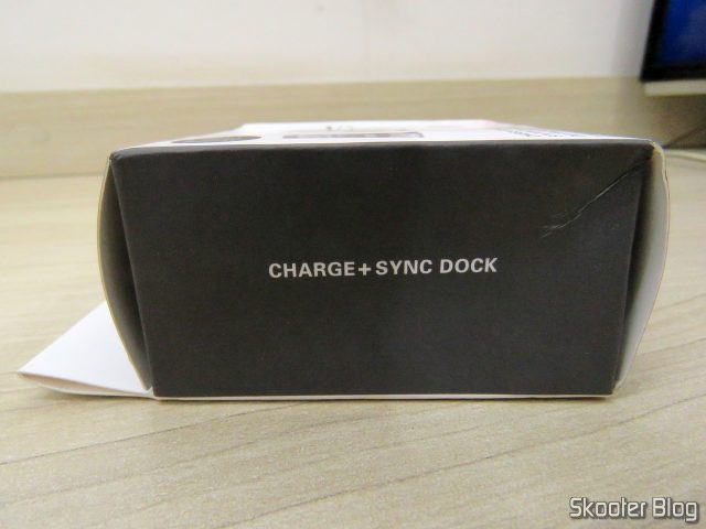 Dockstation para iPhone 7, 6S, 6, 5S, 5C, 5, SE para dados e carga, em sua embalagem.