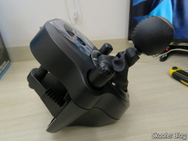 Câmbio Logitech Driving Force Shifter para G29/G920 Preto.