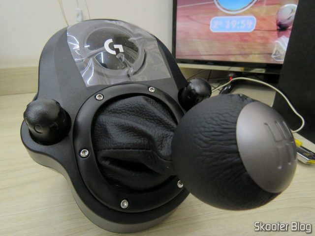Câmbio Logitech Driving Force Shifter para G29/G920 Preto.
