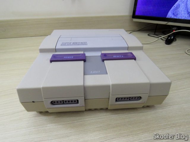 Mini Super Nintendo. O Super Mario de 1992 em 2017? Sim, claro que