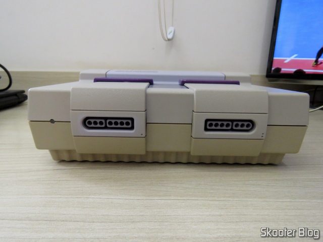 Super Nintendo, após a limpeza profunda.
