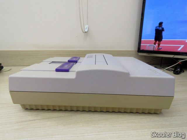 Super Nintendo, após a limpeza profunda.