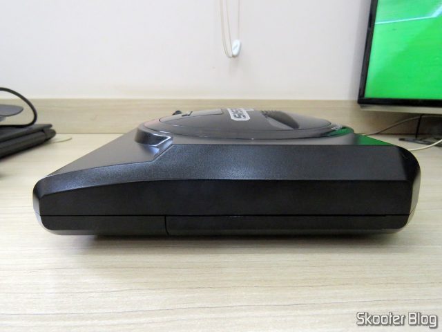 Mega Drive (Sega Genesis), após a limpeza.