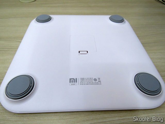 Parte de baixo da Xiaomi Mi Smart Scale 2.