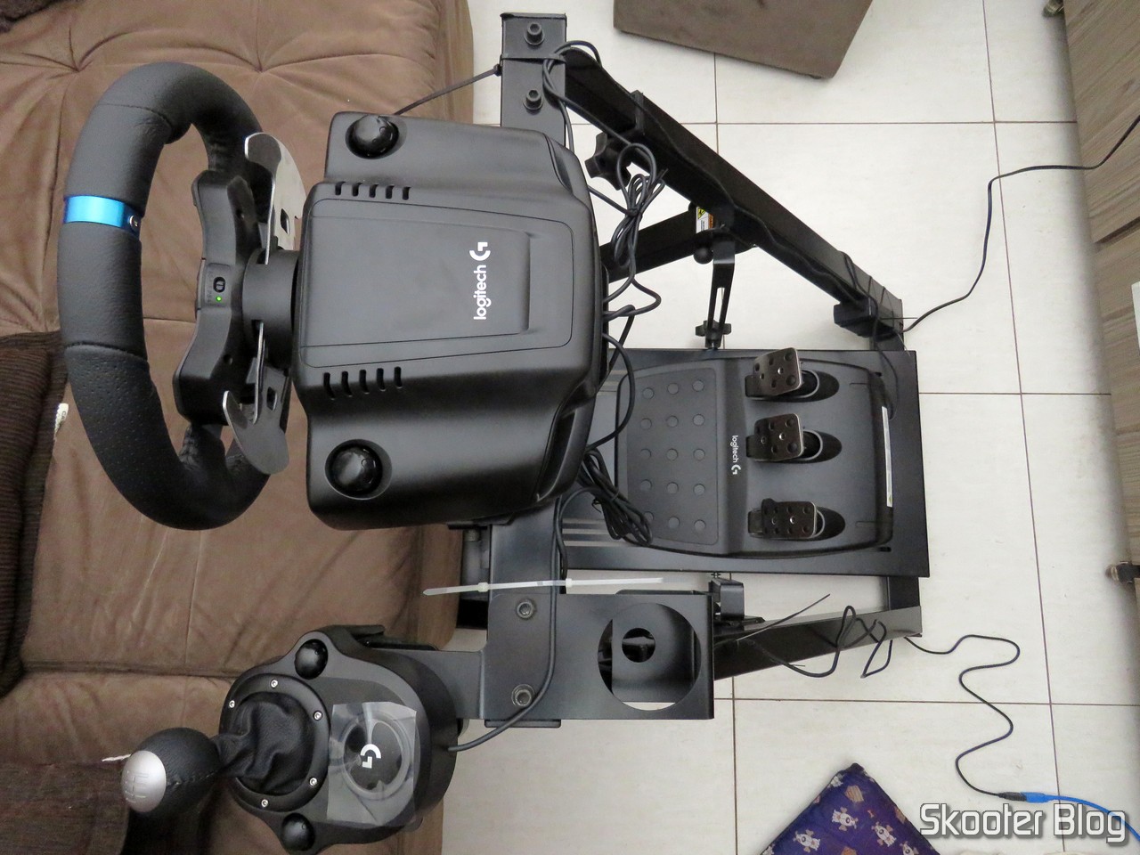 Review] Câmbio Logitech Driving Force Shifter para G29/G920 Preto - Câmbio  De 6 Velocidades, Marcha À Ré - Skooter Blog