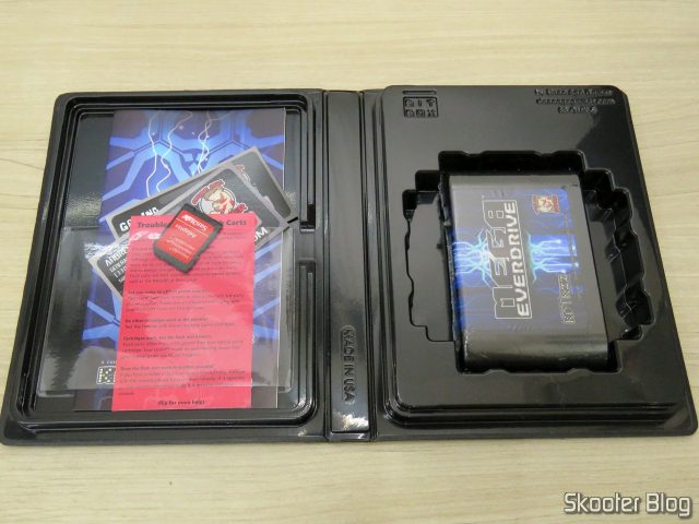 Mega EverDrive X7 - Deluxe Edition, em sua caixinha.
