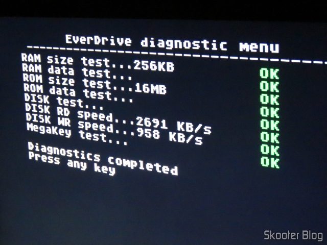Menu de diagnósticos do Mega EverDrive X7 - Deluxe Edition.