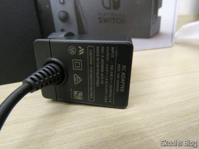 Fonte de Alimentação do Nintendo Switch, no padrão australiano.