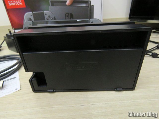 Dock do Nintendo Switch.