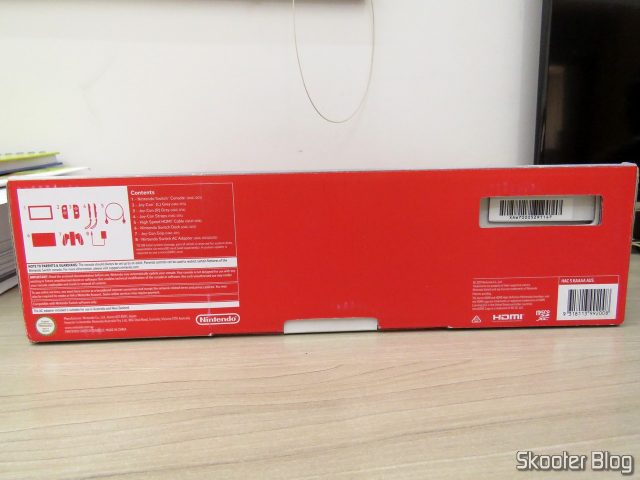 Caixa do Nintendo Switch, após a limpeza.