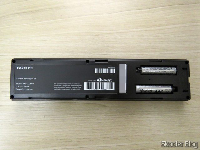 Controle Remoto da TV Sony XBR-55X905E: RMF-TX200B.