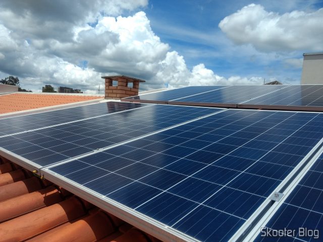 Painéis Fotovoltaicos instalados no meu telhado.